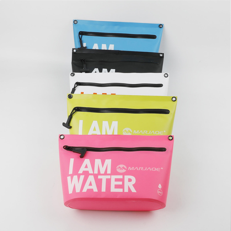 Tas nyilem kanthi alon-alon ngombe kantong garing