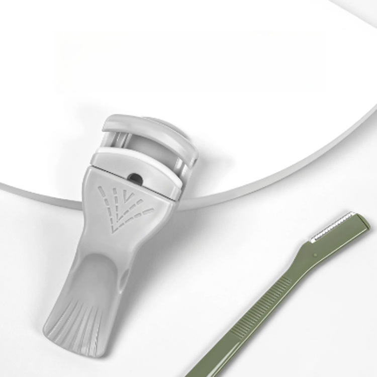 KECAPATAN KECAPAN KONSEP TRIMMER MIGUP TRIMMER DAPEUP KIT KOSMETIK